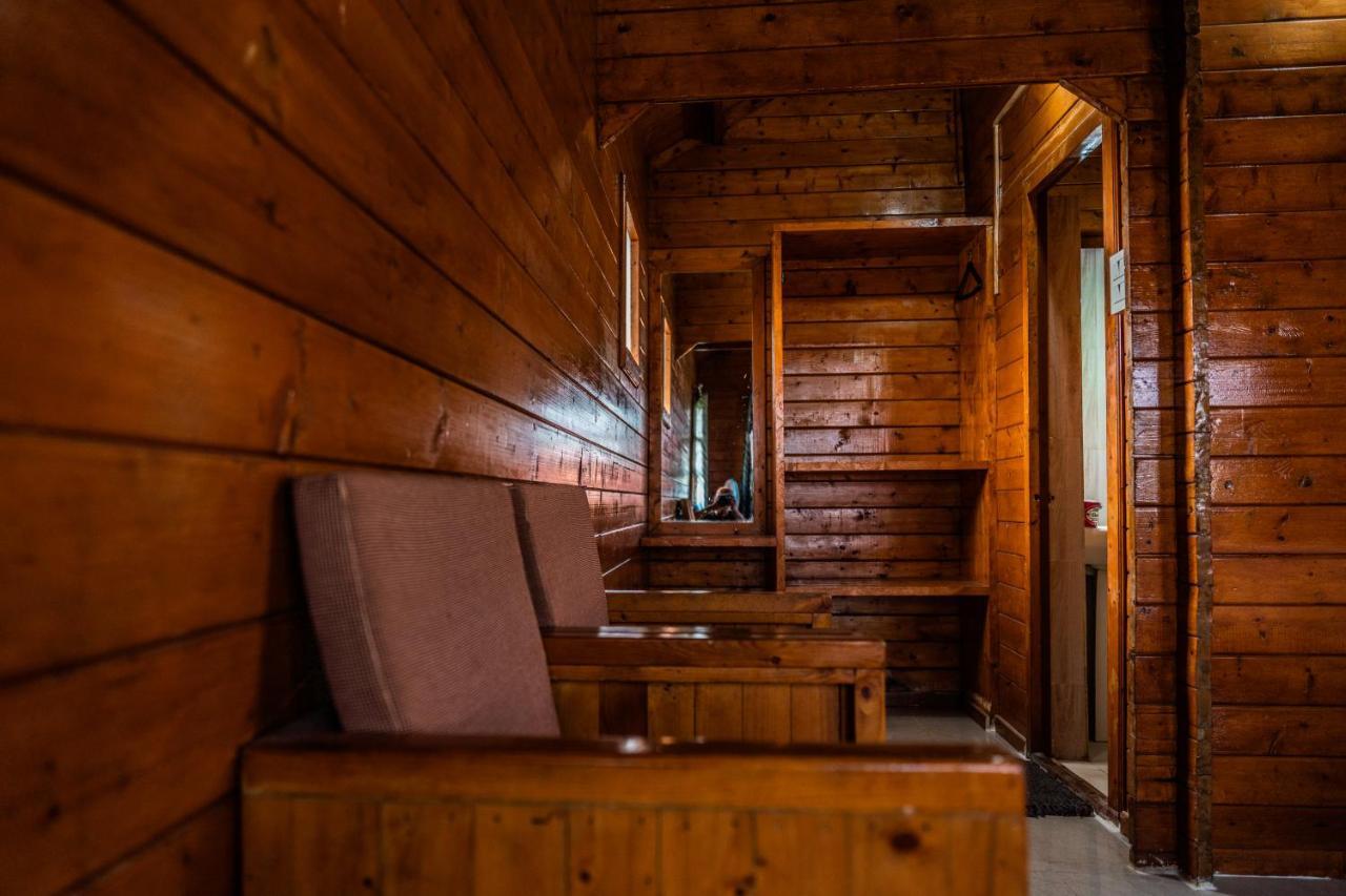 Leo Wodden Resort Hampi Eksteriør bilde